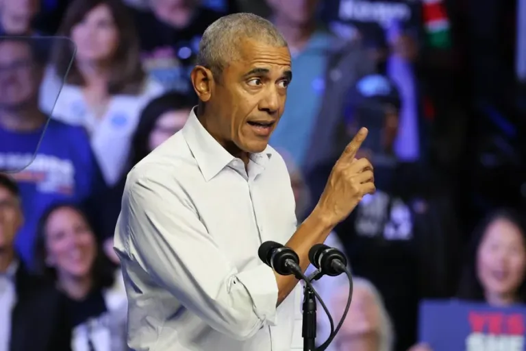 Barack Obama y Larry David se unen para lanzar una serie de comedia sobre la historia de EE.UU.