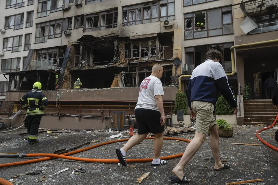 Reino Unido pide una campaña de 50 días para armar a Ucrania y forzar a Putin a negociar