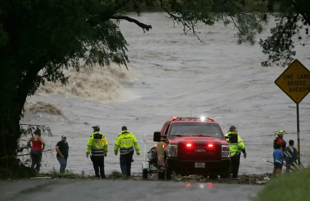 Más lluvias y alertas frenan las labores de búsqueda de personas por inundaciones en Texas