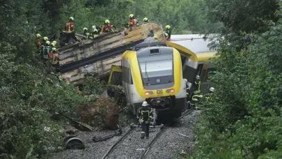 Tres muertos y varios heridos tras descarrilamiento de tren en Alemania