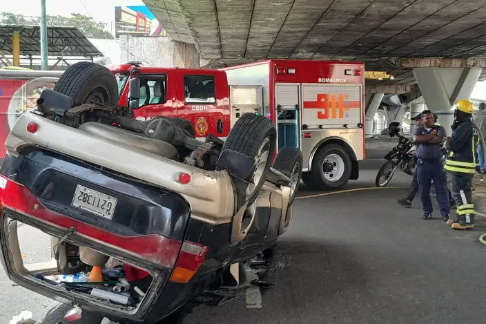 Al menos seis lesionados tras accidente de tránsito en la 27 de febrero