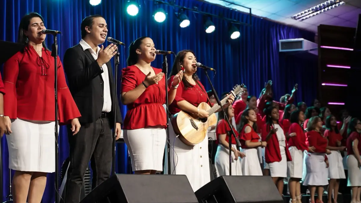 Escuela Judá celebrará la conferencia “Corazón de Adorador 2025” en Santo Domingo Oeste