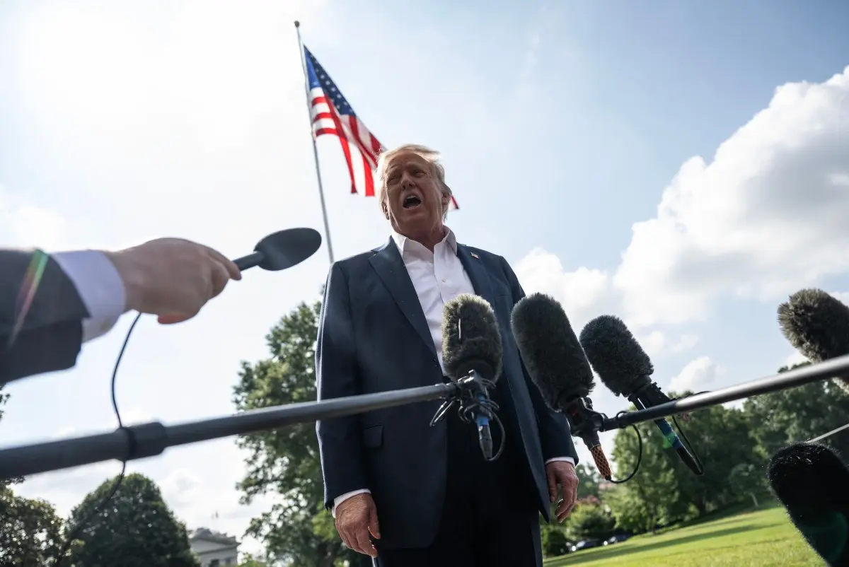 Trump anuncia aranceles del 30% para México y la UE