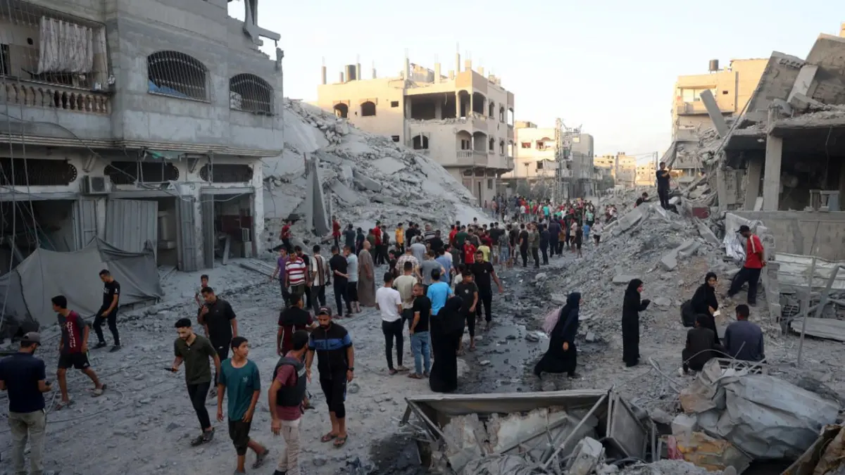 Al menos 14 muertos tras un bombardeo israelí contra un campo de refugiados en Gaza