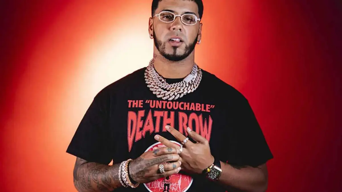 Anuel AA listo para encender el Estadio Quisqueya este sábado con su gira “Real Hasta La Muerte 2”