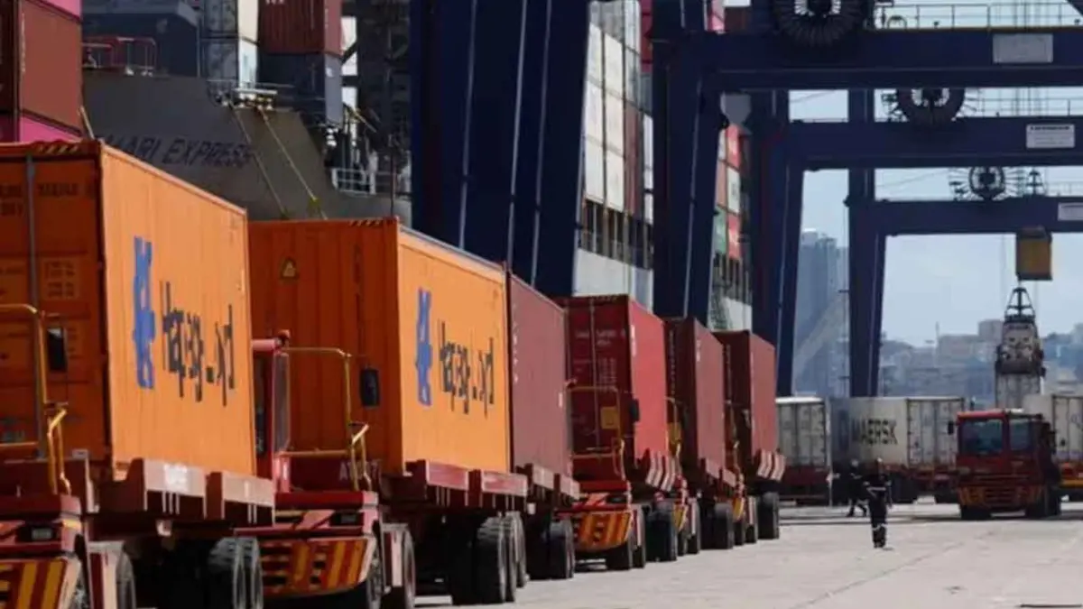 Sudáfrica pide más tiempo para negociar pacto comercial con EEUU antes de nuevos aranceles