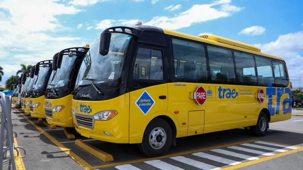 TRAE se reunirá con colegios privados para integrar transporte estudiantil al sistema público