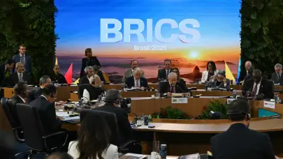 El Kremlin dice que BRICS no amenaza a nadie tras declaraciones de Trump sobre aranceles