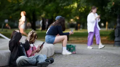 Bruselas lanza una app para verificar la mayoría de edad en las redes sociales