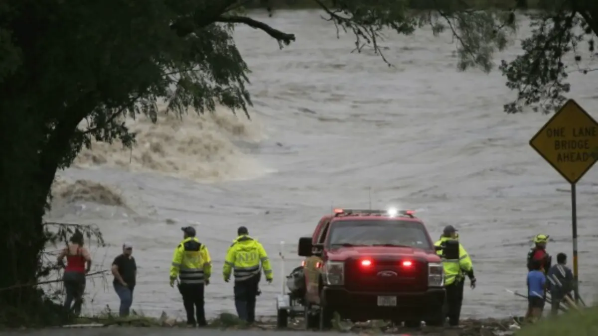 “Ya no queda nada”: Lluvias históricas provocan tragedia en campamento de verano en Texas