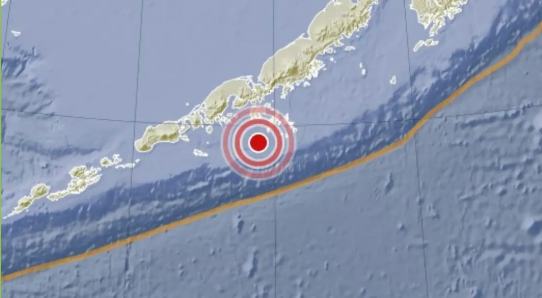 Un terremoto de magnitud 7,2 sacude la costa de Alaska y genera alerta de tsunami