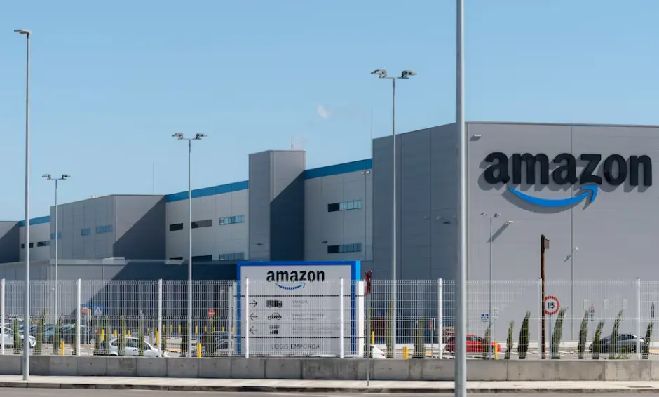 Amazon despide a cientos en AWS tras adoptar más herramientas de inteligencia artificial