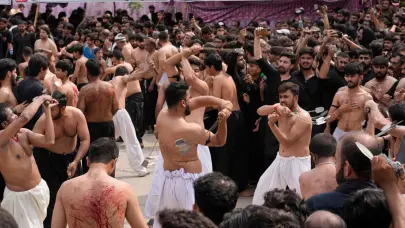 Sectarismo y caída del turismo religioso marcan la celebración de la Ashura en Siria