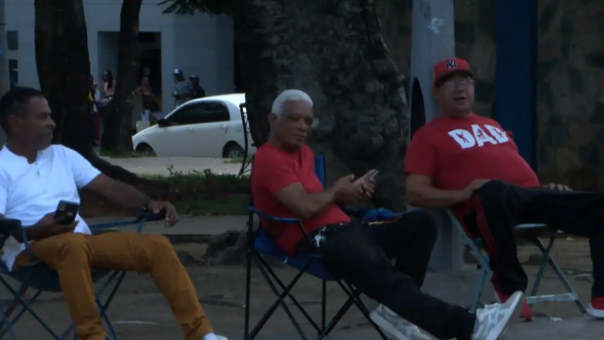 Celebran el Día del Padre con regalos y agradecimiento