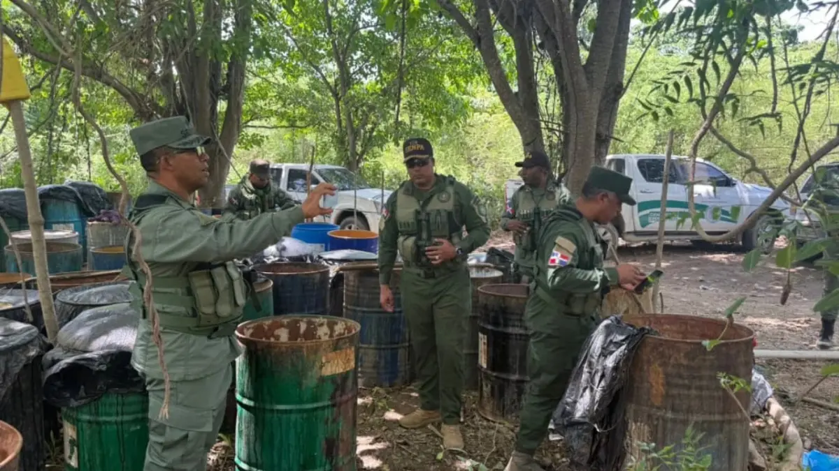 Desmantelan fábrica ilegal de Clerén que contaminaba suelos en Navarrete
