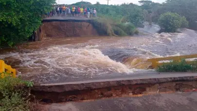 Colapso de puente en Apure, Venezuela, tras intensas lluvias