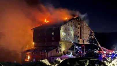 Comienza el juicio contra 32 acusados del incendio en un hotel turco que dejó 78 muertos