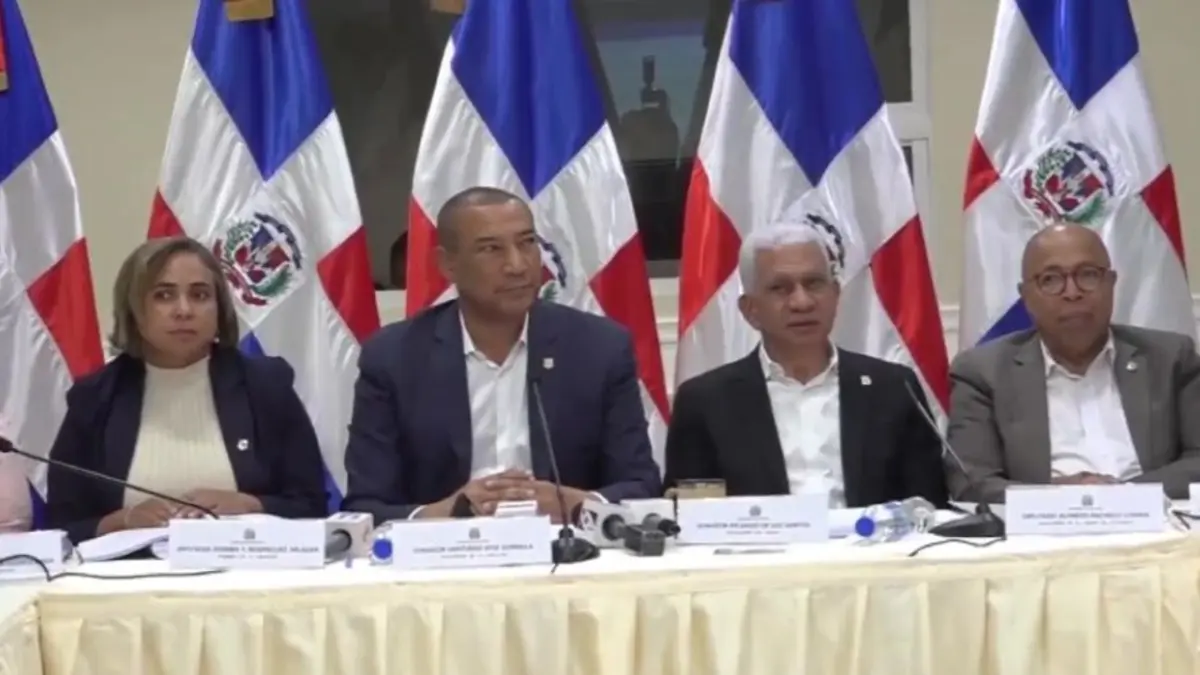 Comisión del Congreso avanza hacia la aprobación del nuevo Código Penal excluyendo las tres causales