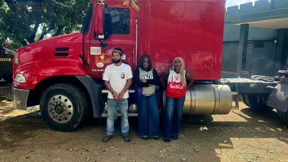 Detienen conductor de patana transportando extranjeras en situación migratoria irregular en Elías Piña