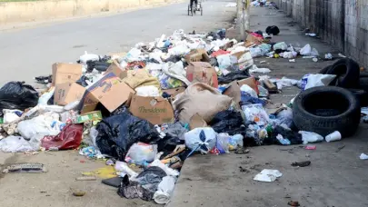 Residentes de Palmarejo y Cristo Rey claman por atención: dos décadas sin asfalto y basura sin control