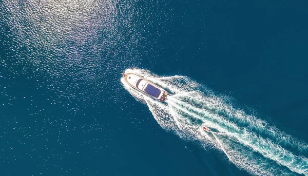 Dos muertos y un desaparecido por un choque entre dos lanchas en Panamá