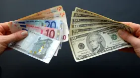 El euro se acerca a 1,18 dólares después de que el BCE mantuviera los tipos