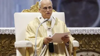 El papa habla con Netanyahu al día siguiente del bombardeo israelí a una iglesia en Gaza