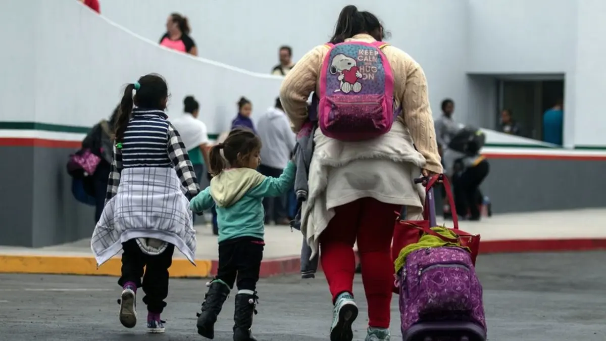 Es hora de salir de EEUU, los encontraremos, el mensaje del Gobierno a niños inmigrantes