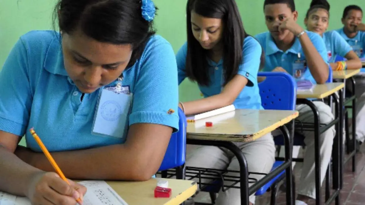 Más de 22 mil estudiantes reprobaron pruebas nacionales en primera convocatoria