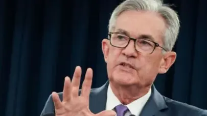 El presidente de la Fed dice que debe seguir siendo completamente apolítica