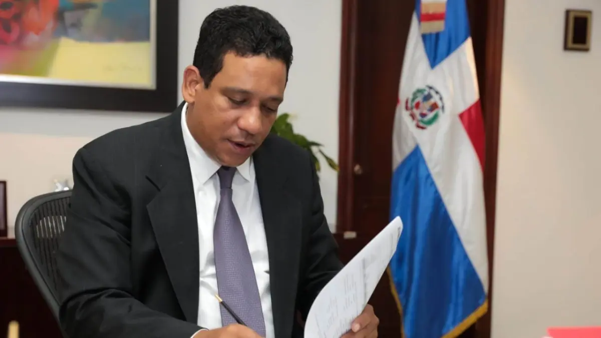 FJT solicita a DGCP anular pliego de licitación del Intrant sobre licencias de conducir