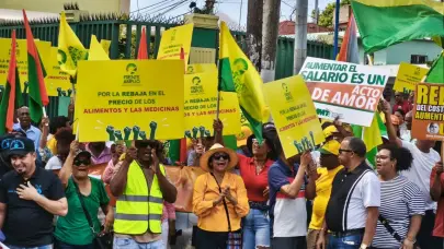 Frente Amplio califica como "atentado contra la ciencia" el intento de reducción del Jardín Botánico