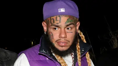Tekashi 6ix9ine se declara culpable por posesión de drogas durante libertad condicional