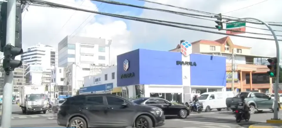 Conductores escépticos por prohibición de giro a la izquierda en la avenida Lope de Vega