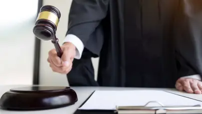 Pareja que explotó sexualmente a mujeres y adolescentes fue condenada a 20 y 15 años de prisión