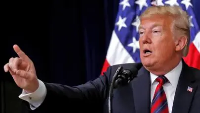 Trump dice a Brasil: Dejen a Bolsonaro en paz