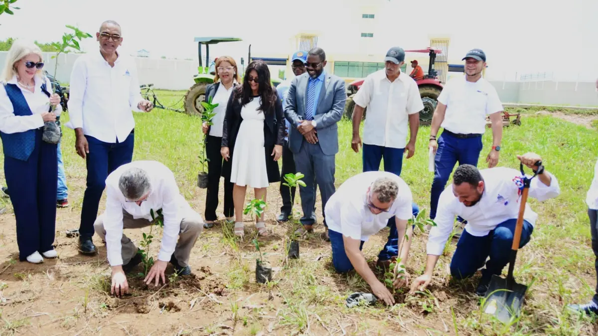 Impulsarán rehabilitación de recluidos mediante agricultura