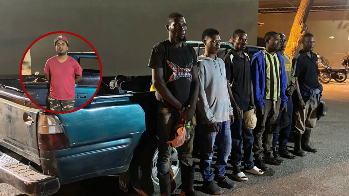 Detienen a conductor que transportaba seis haitianos indocumentados