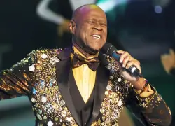 A cuatro años de su partida, Johnny Ventura sigue siendo el corazón del merengue