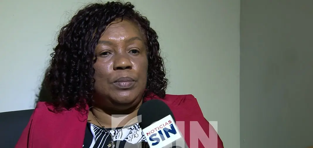 Tras agotar recursos, madre pide ayuda para trasladar a su hijo a un hospital público