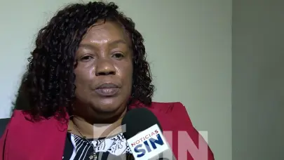 Tras agotar recursos, madre pide ayuda para trasladar a su hijo a un hospital público