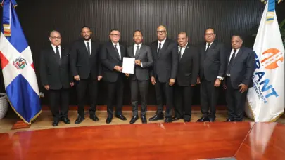 Juristas respaldan a Milton Morrison y su gestión frente al INTRANT