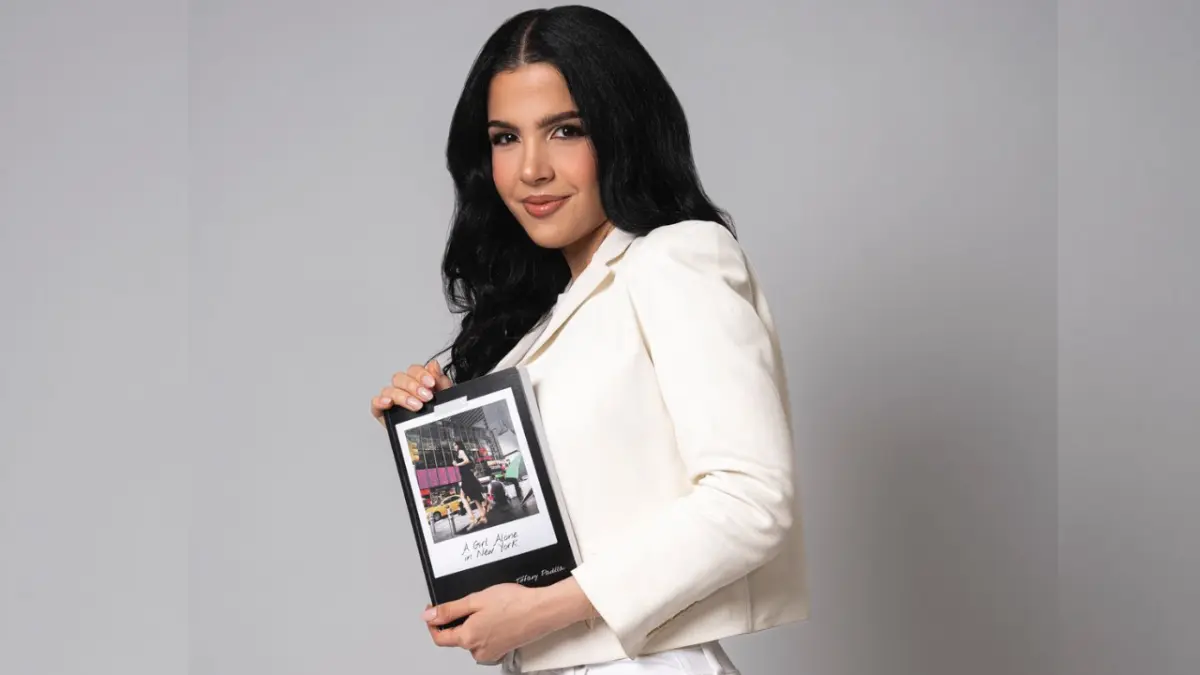 Tiffany Padilla narra su experiencia migratoria y lucha interna en su primer libro, Una chica sola en New York