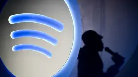 La industria musical, amenazada por los grupos generados por IA