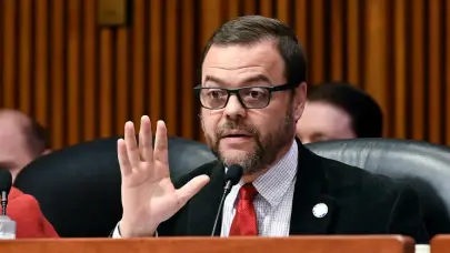 Senador Luis R. Sep&uacute;lveda respalda el "Informe 2025" de la Asociaci&oacute;n de Jueces Latinos sobre la representaci&oacute;n judicial hispana en Nueva York