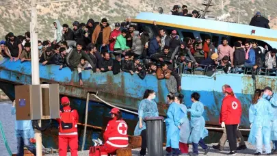 Más de 500 migrantes rescatados frente a las costas griegas de Creta