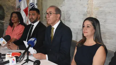MESCyT lanza herramienta de inteligencia artificial para la enseñanza del inglés