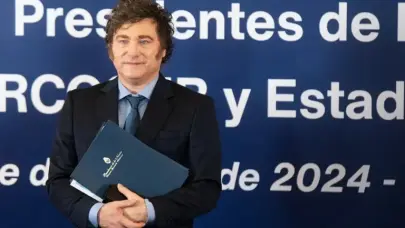El Gobierno de Argentina afirma que ahorró 2.000 millones de dólares gracias a los decretos de Milei