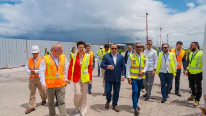 Ministro de la Presidencia y DA supervisan avances en ampliaci&oacute;n del AILA