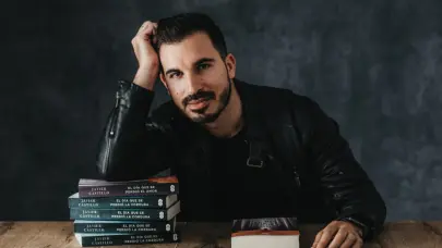 La nueva novela de Javier Castillo El susurro del fuego, se publicará el 1 de octubre